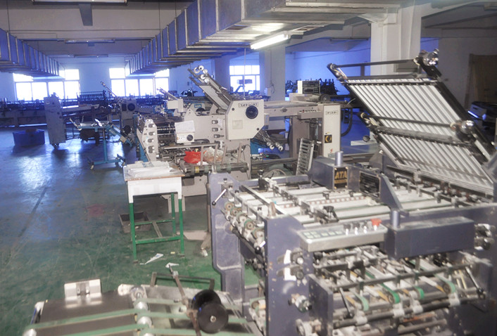 印刷机器 车间照片